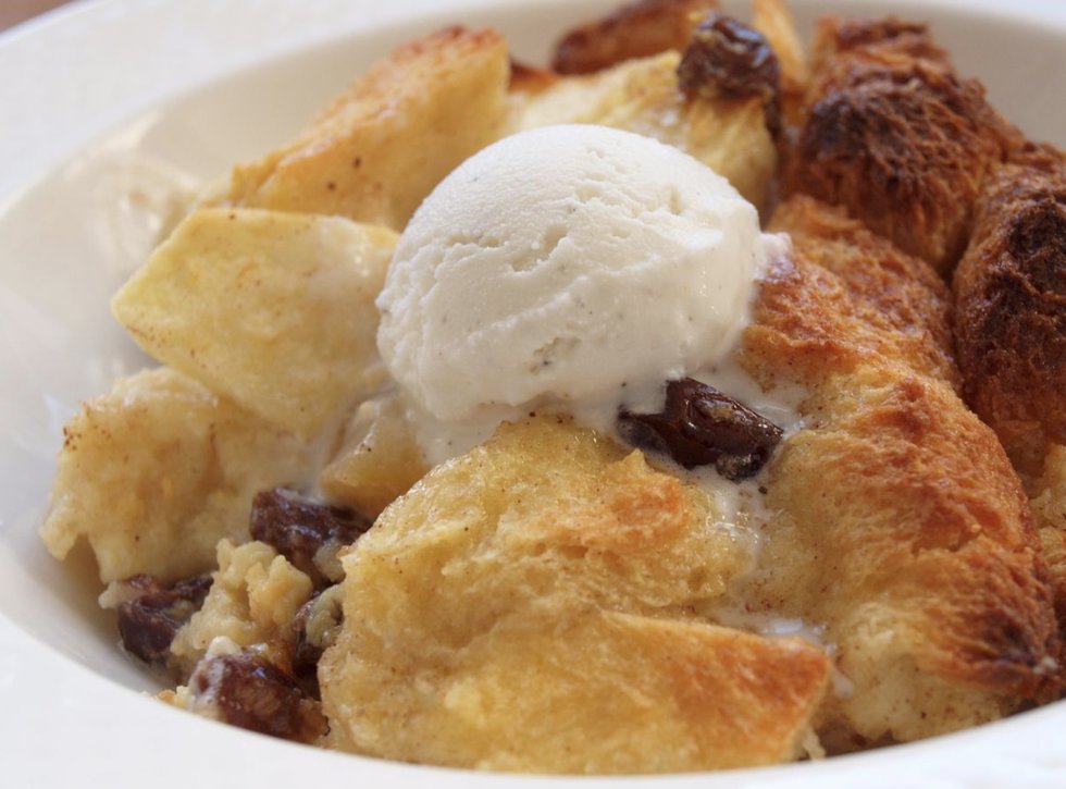 Raisin Apple Rum Bread Pudding.jpg